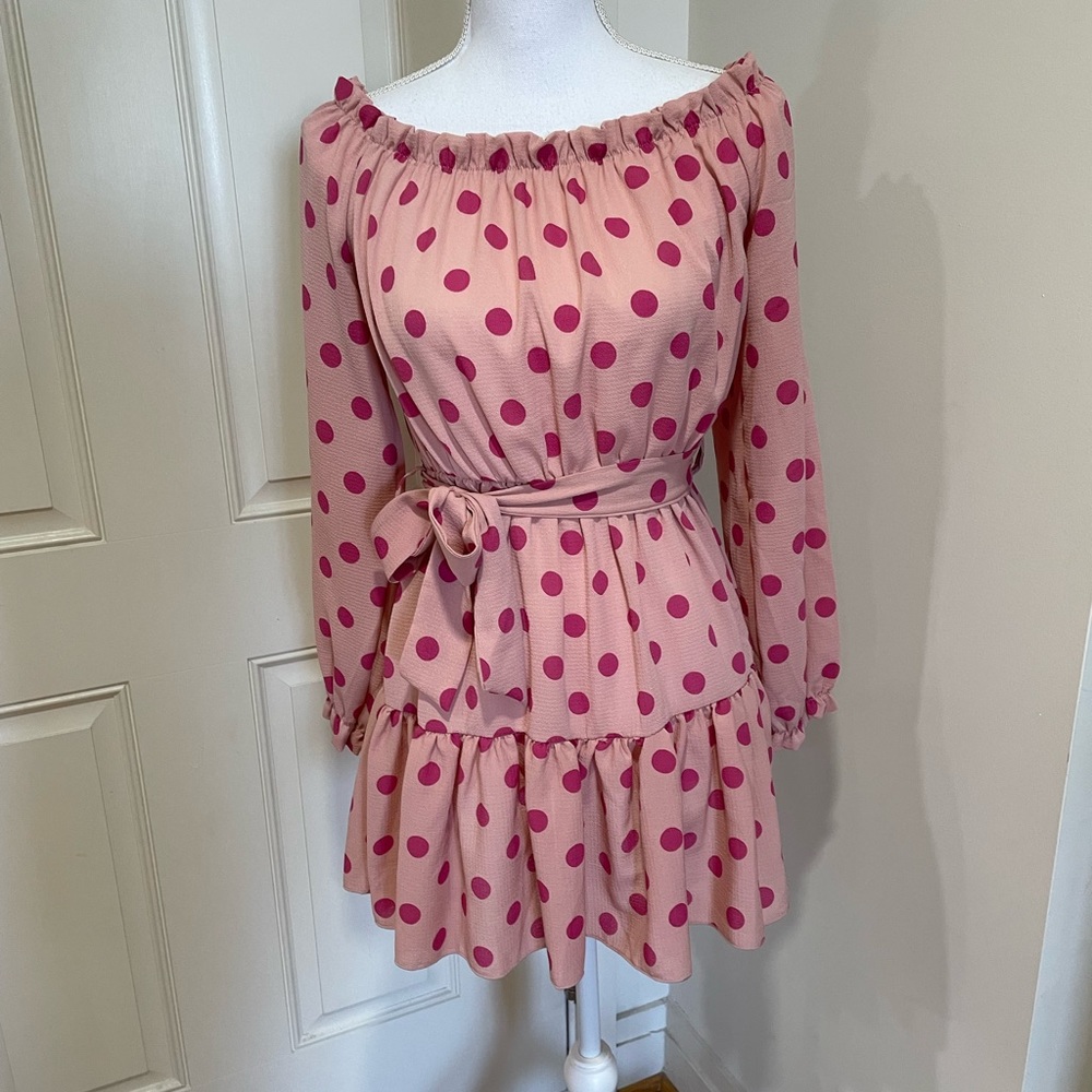 Pretty Little Thing Dusty Pink Polka Dot Bardot Tie Waist Shift Dress - Picture 3 of 9